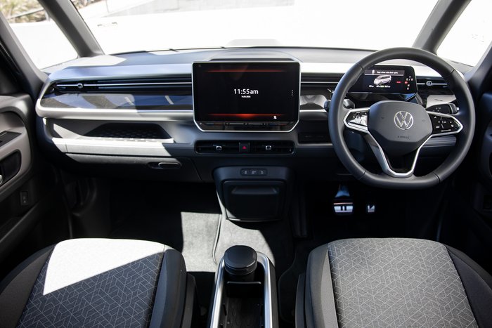 2025 Volkswagen ID. Buzz Pro BEV560
