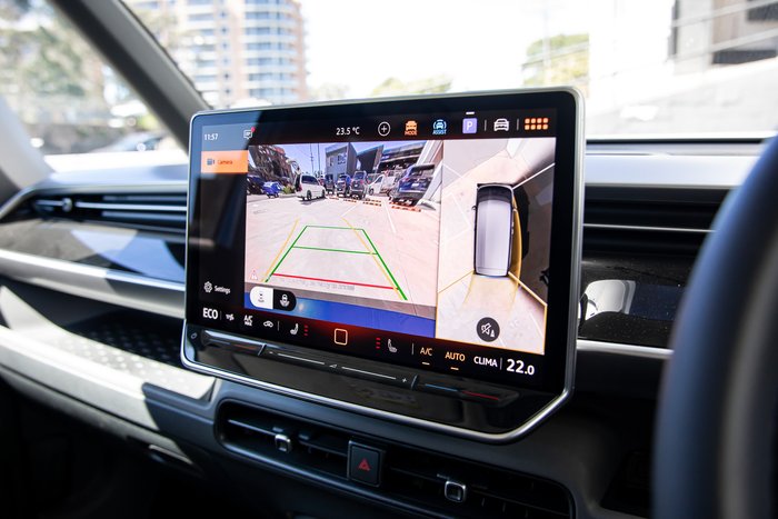 2025 Volkswagen ID. Buzz Pro BEV560