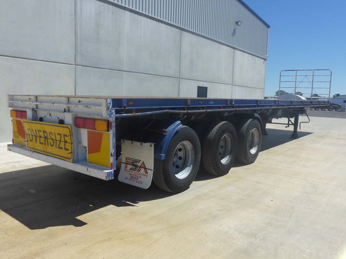 2009 Liberty Freightmore Flat Top Extendable