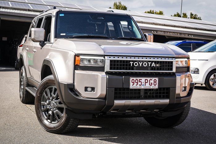 2025 Toyota PRADO