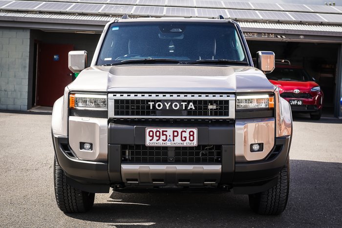 2025 Toyota PRADO