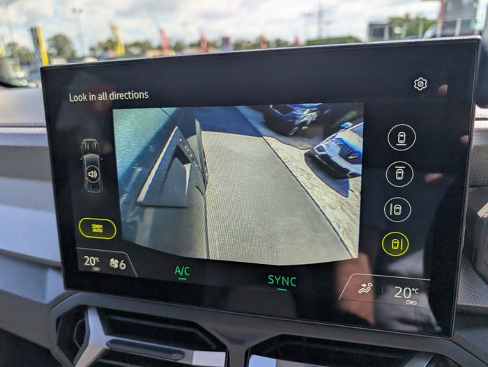 2025 RENAULT DUSTER Techno