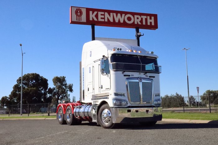 2024 KENWORTH K Series K220 K18 WHITE