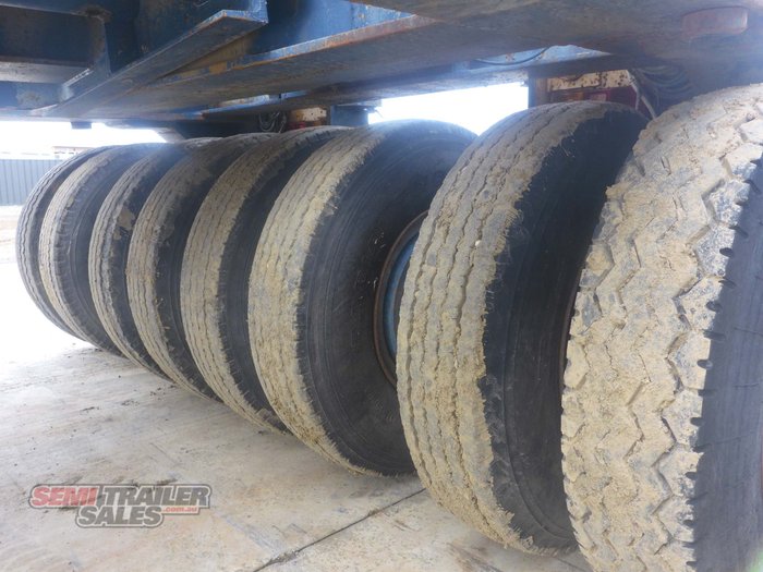 1986 Brentwood 2 x 8 Low Loader Dolly