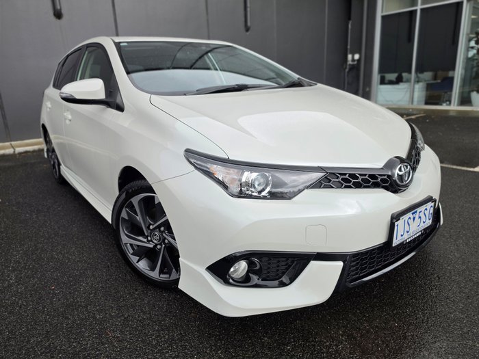 2017 Toyota Corolla SX ZRE182R