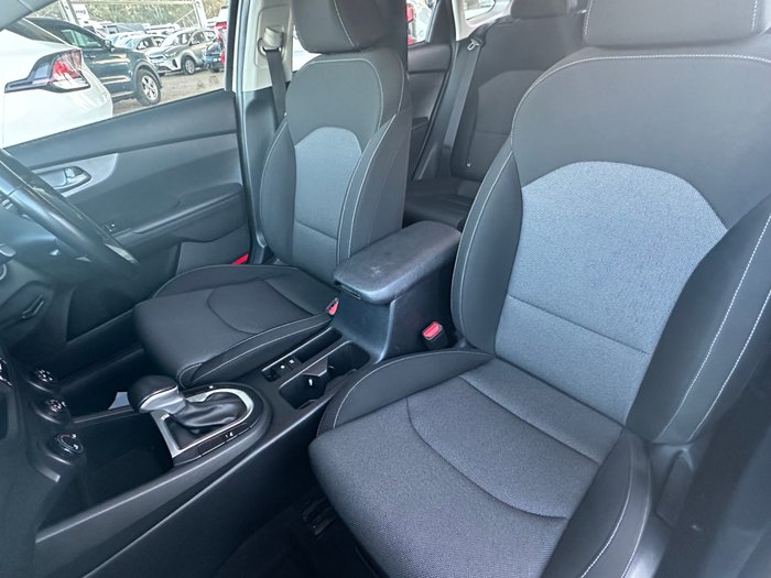 2022 Kia Cerato S BD MY22 White