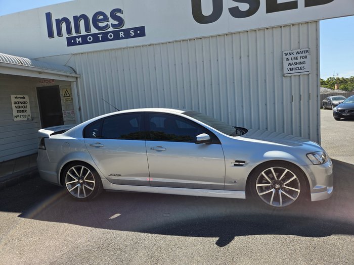 2011 HOLDEN COMMODORE SSV SILVER
