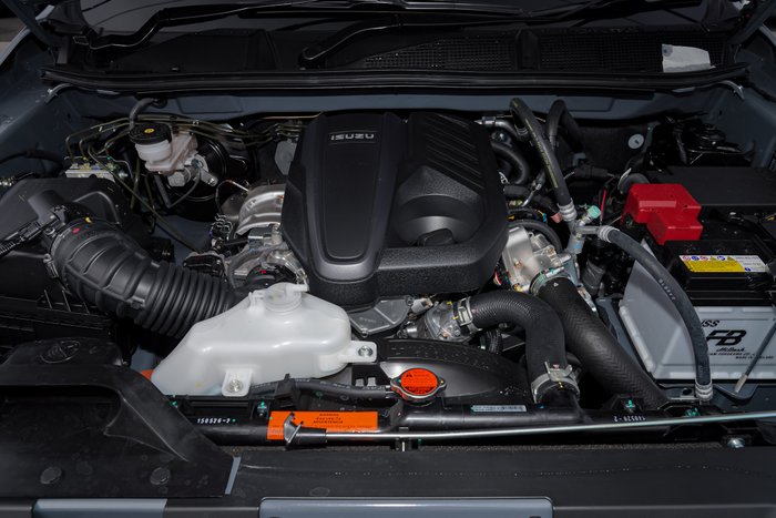 2026 Isuzu D-MAX X-RIDER