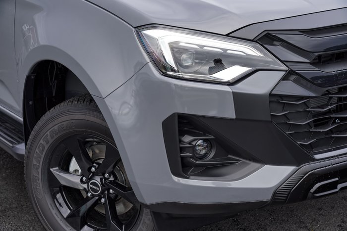 2026 Isuzu D-MAX X-RIDER