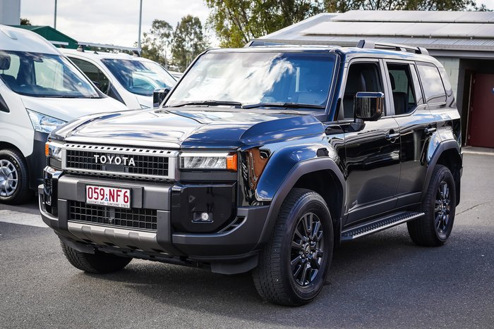 2025 Toyota PRADO GXL