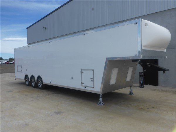 2013 Motorsport 5th Wheel Transporter