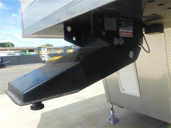 2013 Motorsport 5th Wheel Transporter