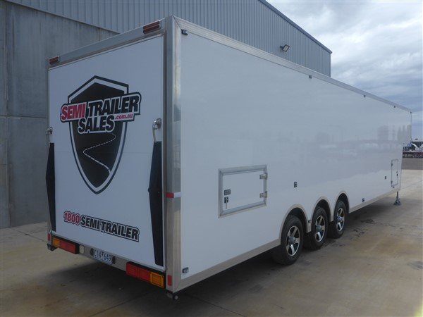 2013 Motorsport 5th Wheel Transporter