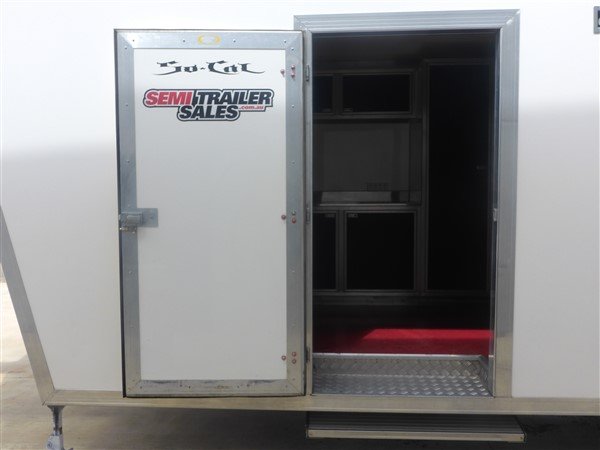 2013 Motorsport 5th Wheel Transporter