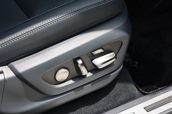 2025 Lexus LX500d LX500d Sports Luxury 3.3L T Diesel Automatic Wagon 3D25980 001