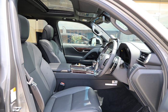 2025 Lexus LX500d LX500d Sports Luxury 3.3L T Diesel Automatic Wagon 3D25980 001