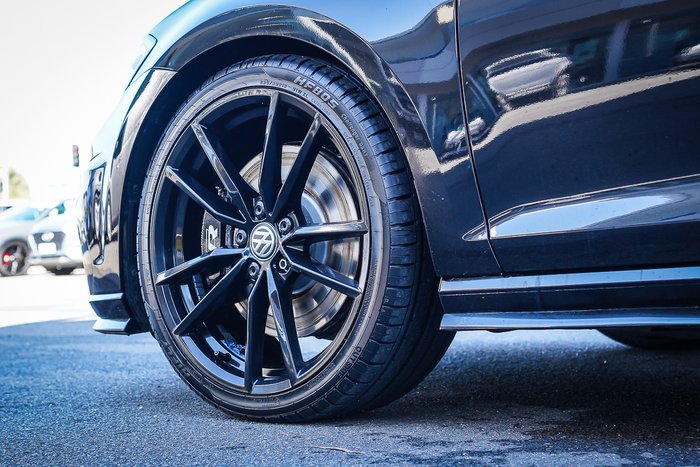 2020 VOLKSWAGEN GOLF R FINAL EDITION