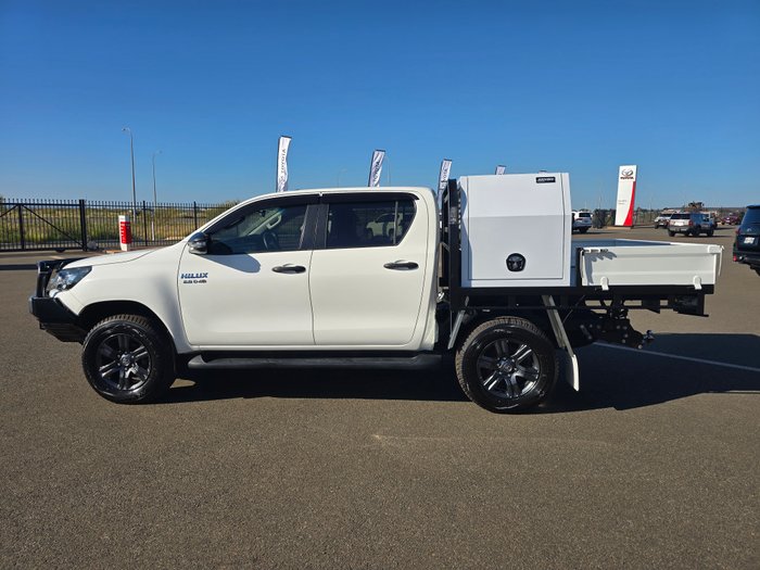 2021 Toyota Hilux SR