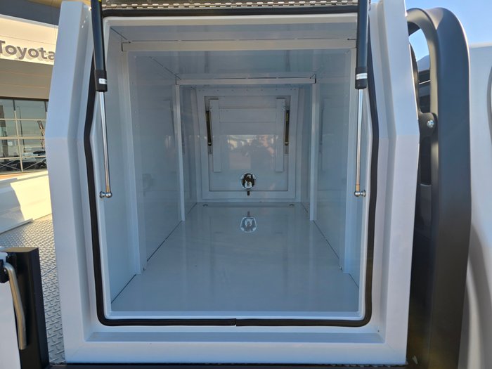 2021 Toyota Hilux SR