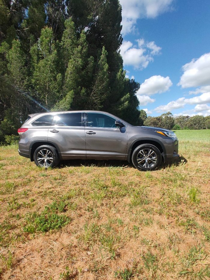 2018 Toyota Kluger GX