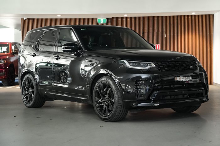 2023 Land Rover Discovery P360 R-Dynamic S
