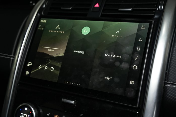 2023 Land Rover Discovery P360 R-Dynamic S