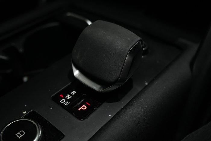 2023 Land Rover Discovery P360 R-Dynamic S