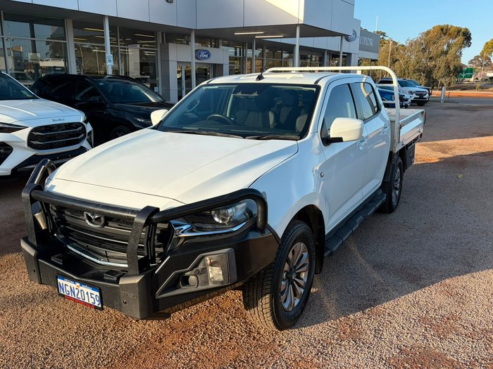 2022 Mazda BT-50 XT TF White