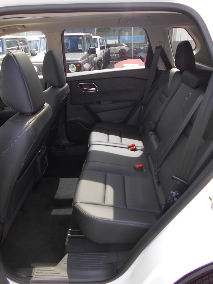 2024 NISSAN X-TRAIL Ti