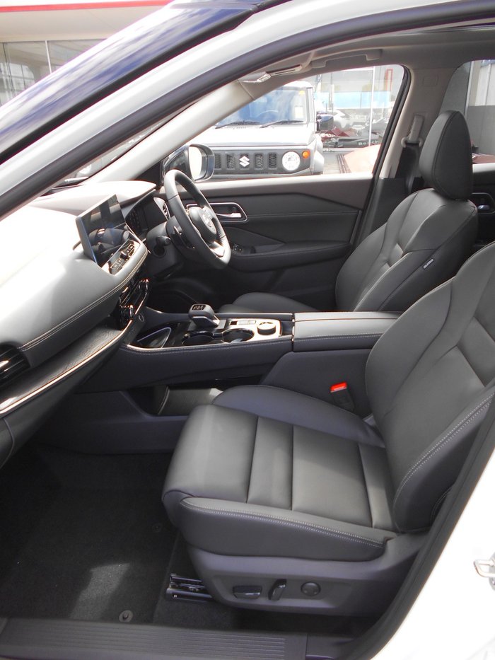 2024 NISSAN X-TRAIL Ti
