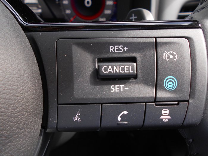 2024 NISSAN X-TRAIL Ti