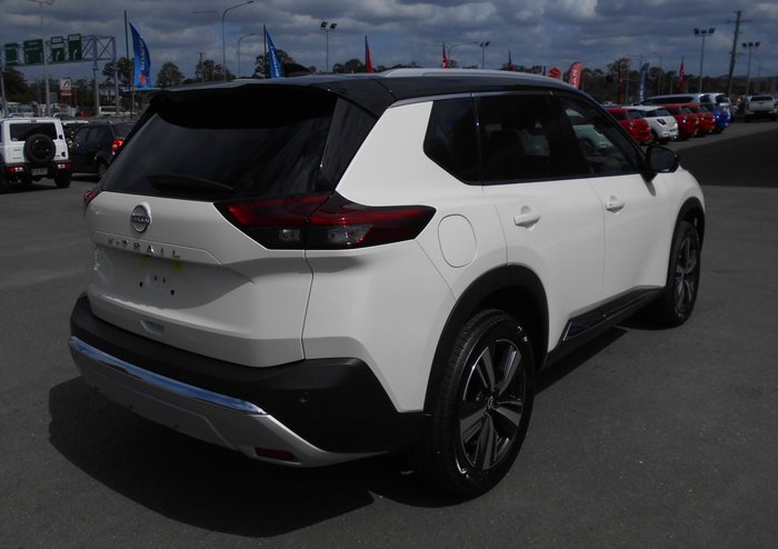 2024 NISSAN X-TRAIL Ti