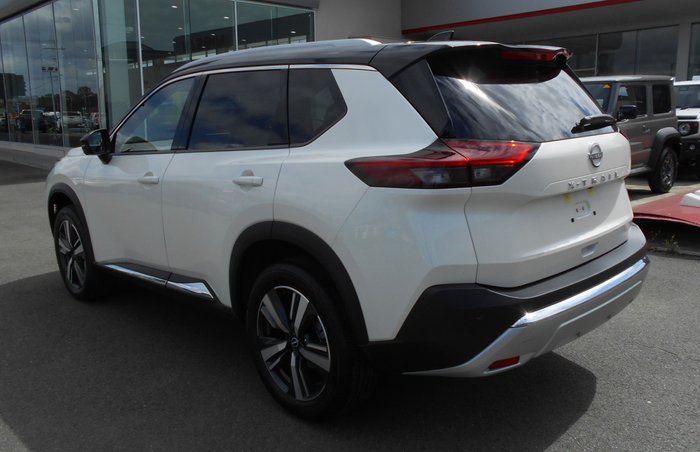 2024 NISSAN X-TRAIL Ti