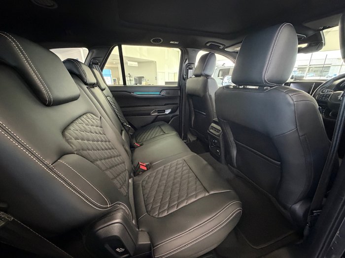 2026 Ford Everest Platinum