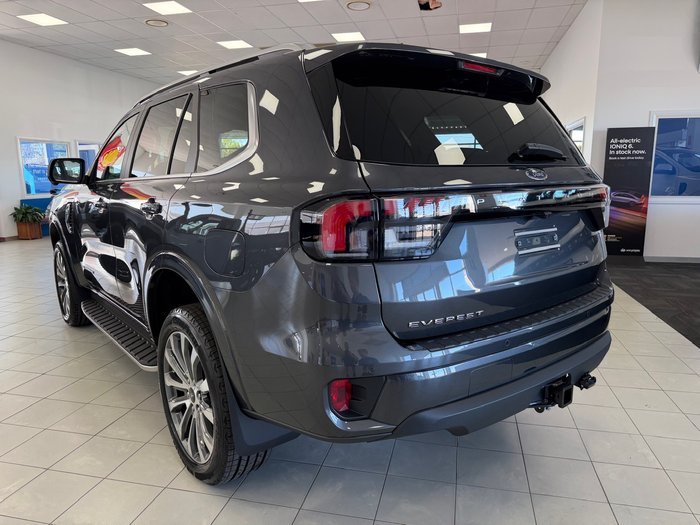 2026 Ford Everest Platinum