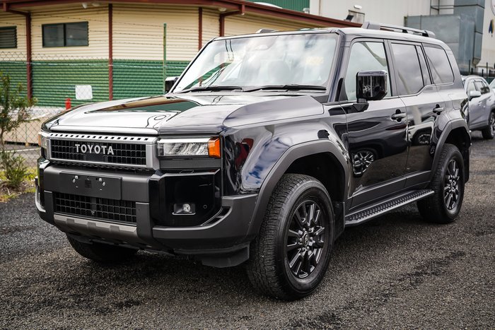 2025 Toyota PRADO