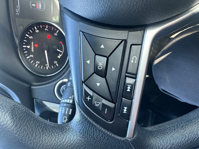 2020 Nissan X-TRAIL ST
