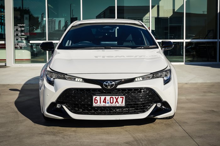 2025 Toyota COROLLA SX