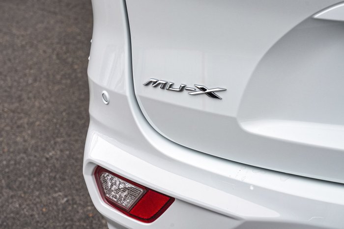 2026 Isuzu MU-X LS-M