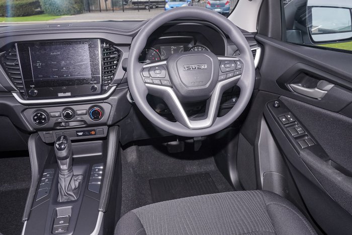 2026 Isuzu MU-X LS-M