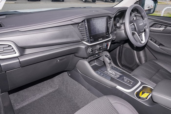 2026 Isuzu MU-X LS-M