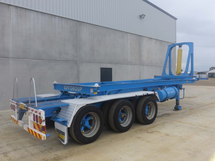 2000 Krueger 20FT Tipping Skel