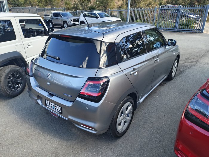 2024 SUZUKI Swift PLUS