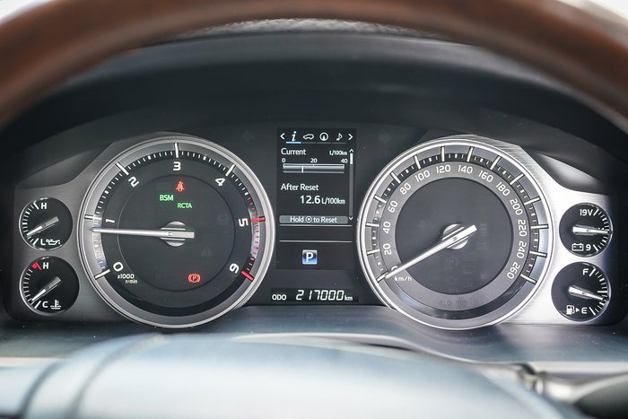 2020 Toyota LANDCRUISER Sahara