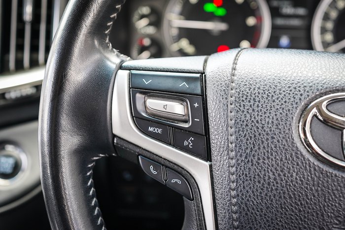 2020 Toyota LANDCRUISER Sahara