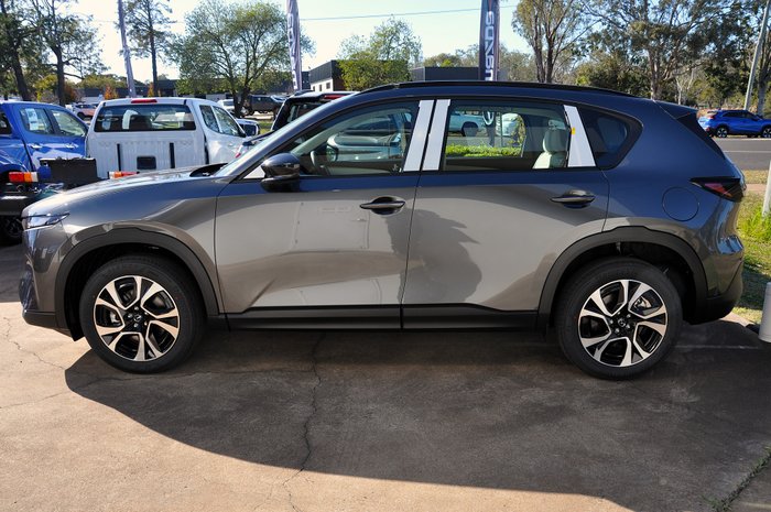 2026 Mazda CX-5 Mazda CX-5 Q 6AUTO G25 TOURING PETROL AWD WHITE Maztex Interior Option