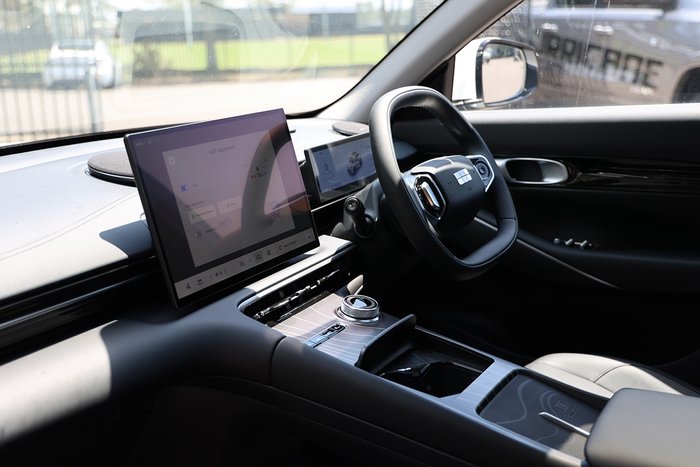 2026 Geely Starray Em-i