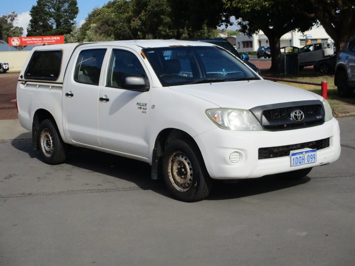 2011 Toyota Hilux SR GGN15R MY10 White