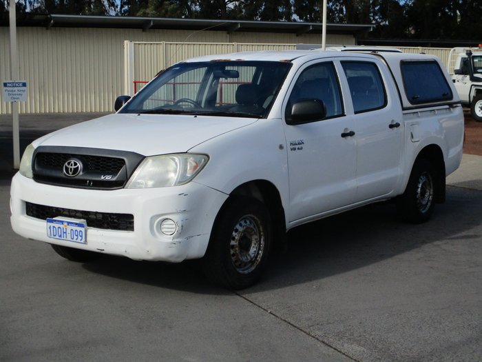 2011 Toyota Hilux SR GGN15R MY10 White
