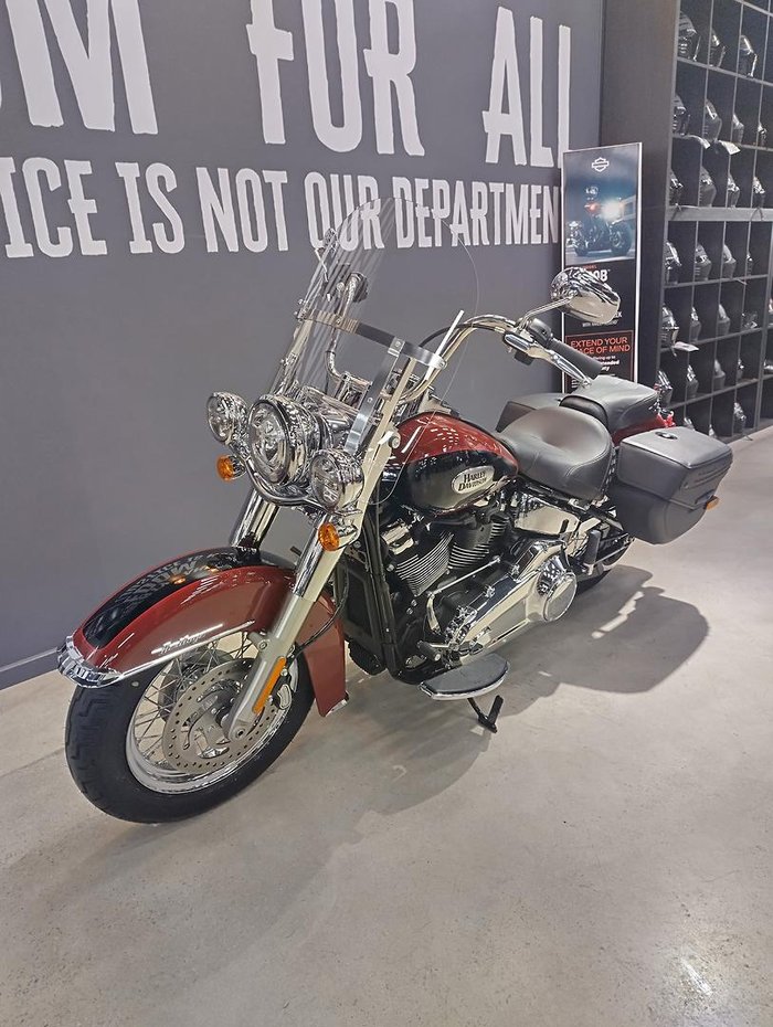 2024 Harley-Davidson Heritage Classic 114 (FLHCS) Softail Black